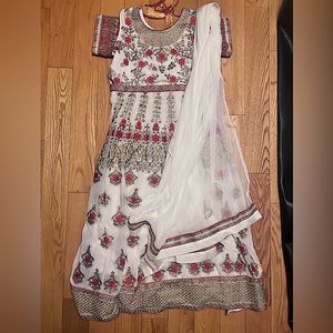 Lengenga - never worn before